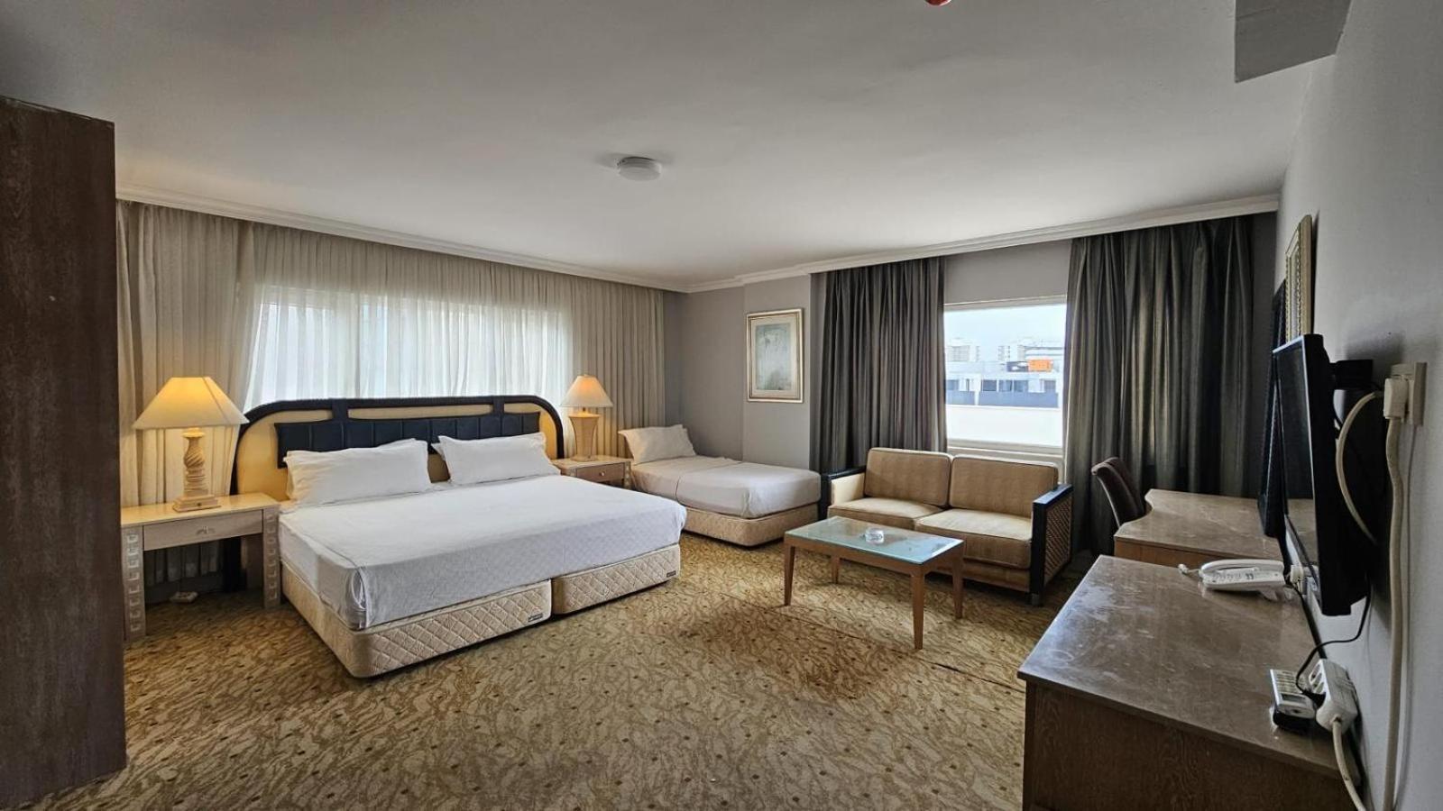 Sever Suites Hotel Antalia Esterno foto