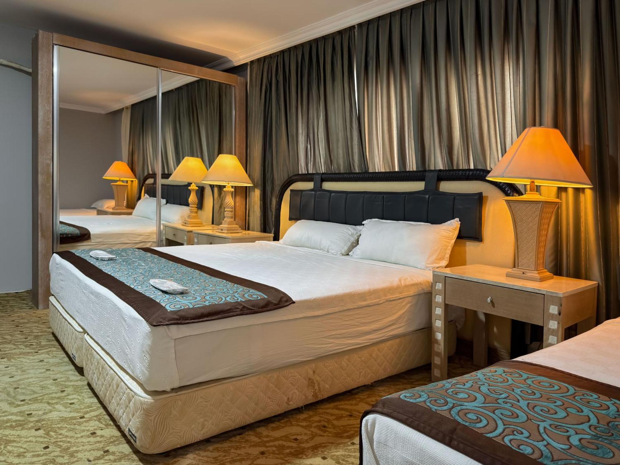 Sever Suites Hotel Antalia Esterno foto