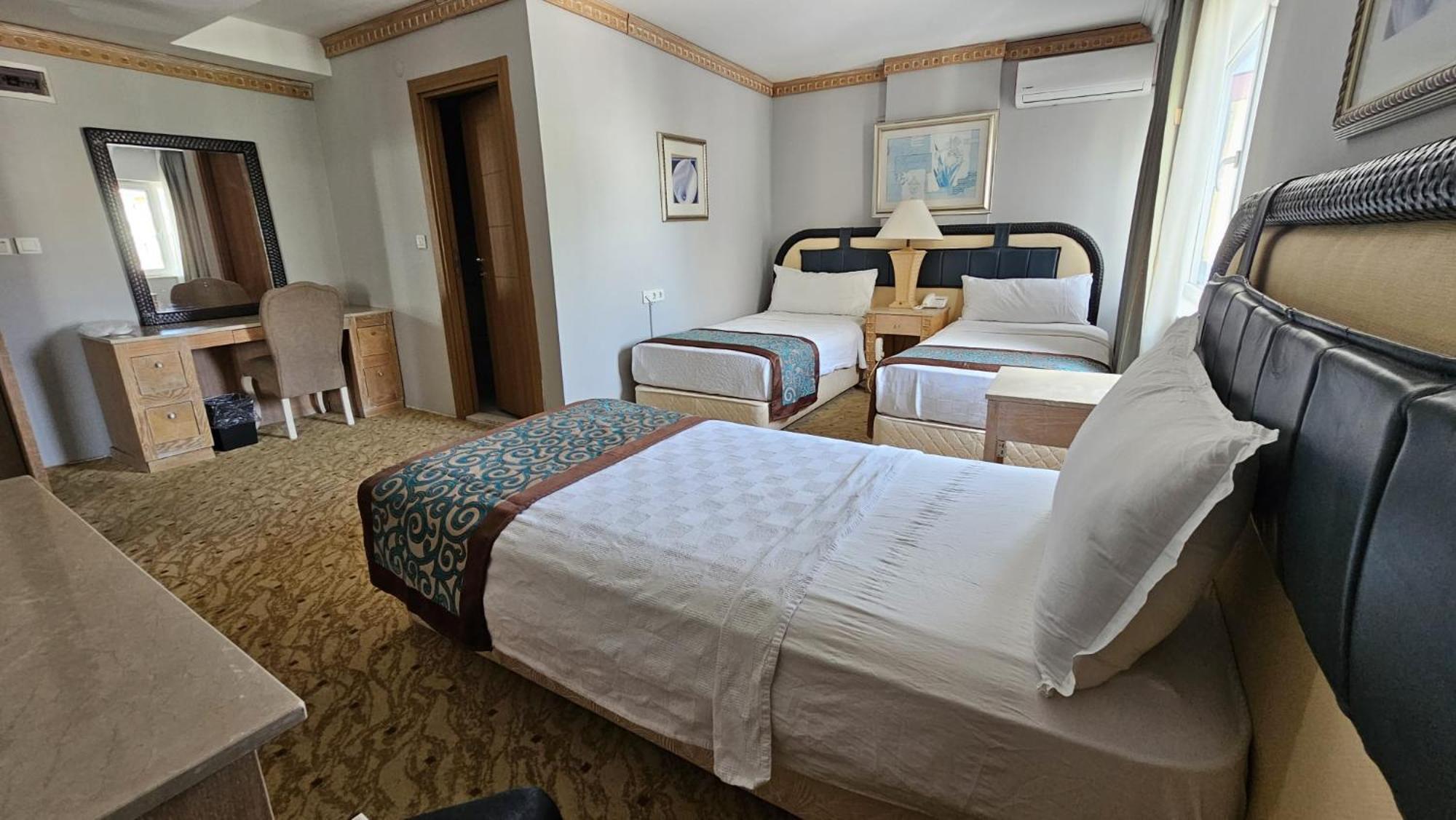 Sever Suites Hotel Antalia Esterno foto